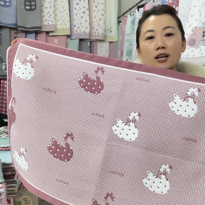 棉特价促销酒红色天鹅