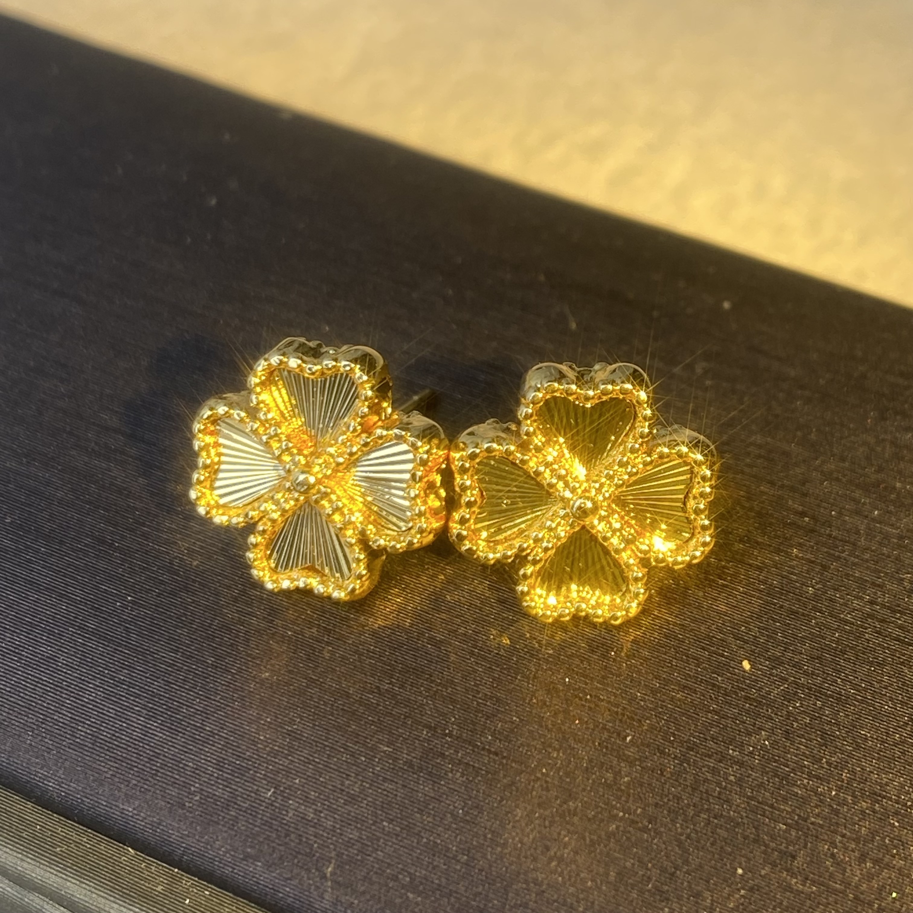 6696【耳环】轻奢精品金色女士耳环