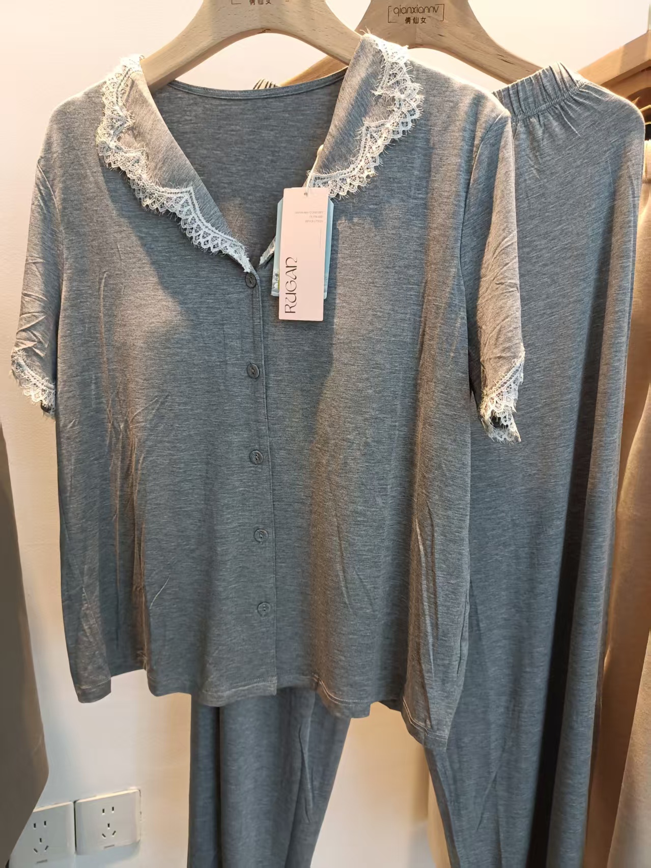 翻领透气抑菌短袖长裤睡衣家居服灰色套装R12L5589