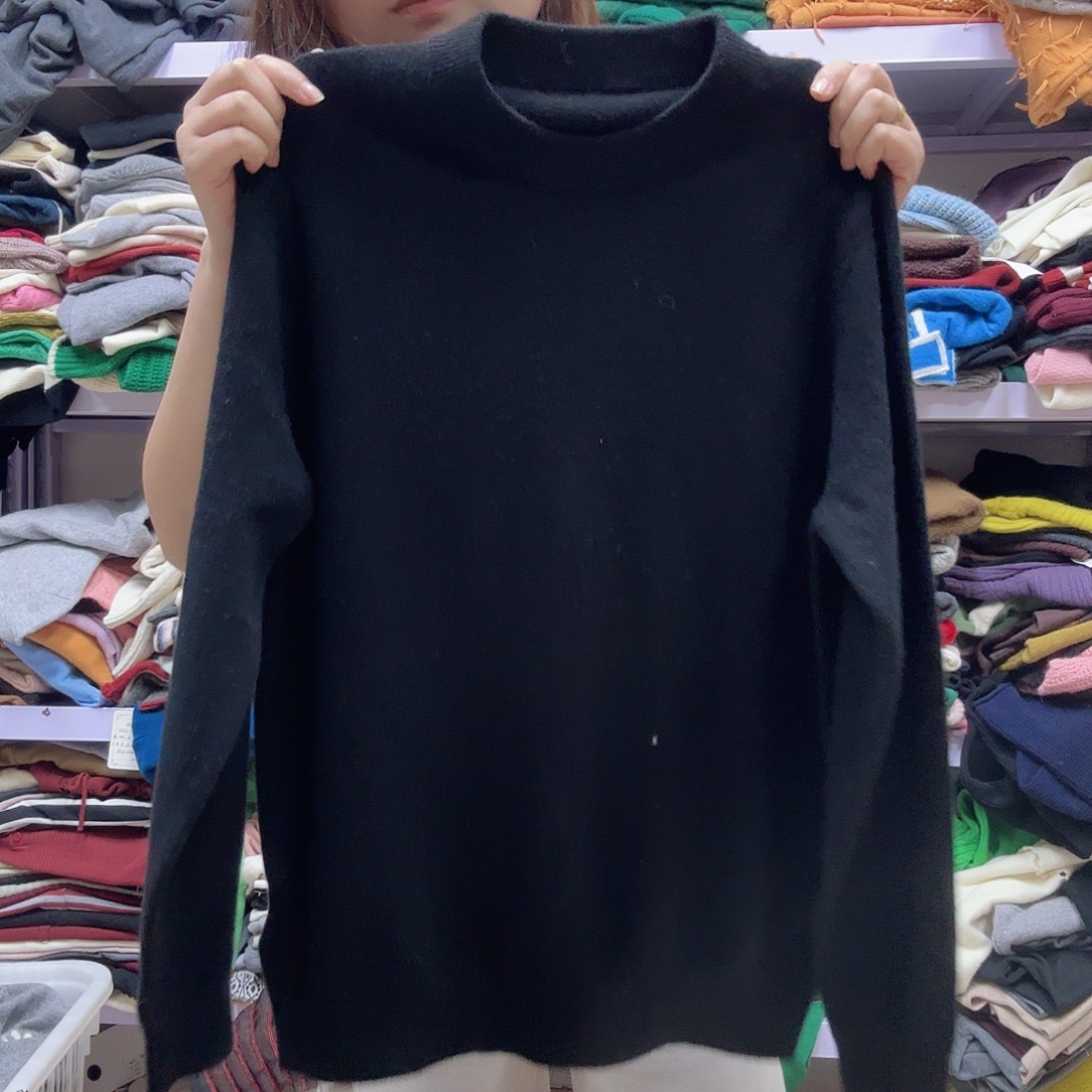 半高领男款羊绒毛衣