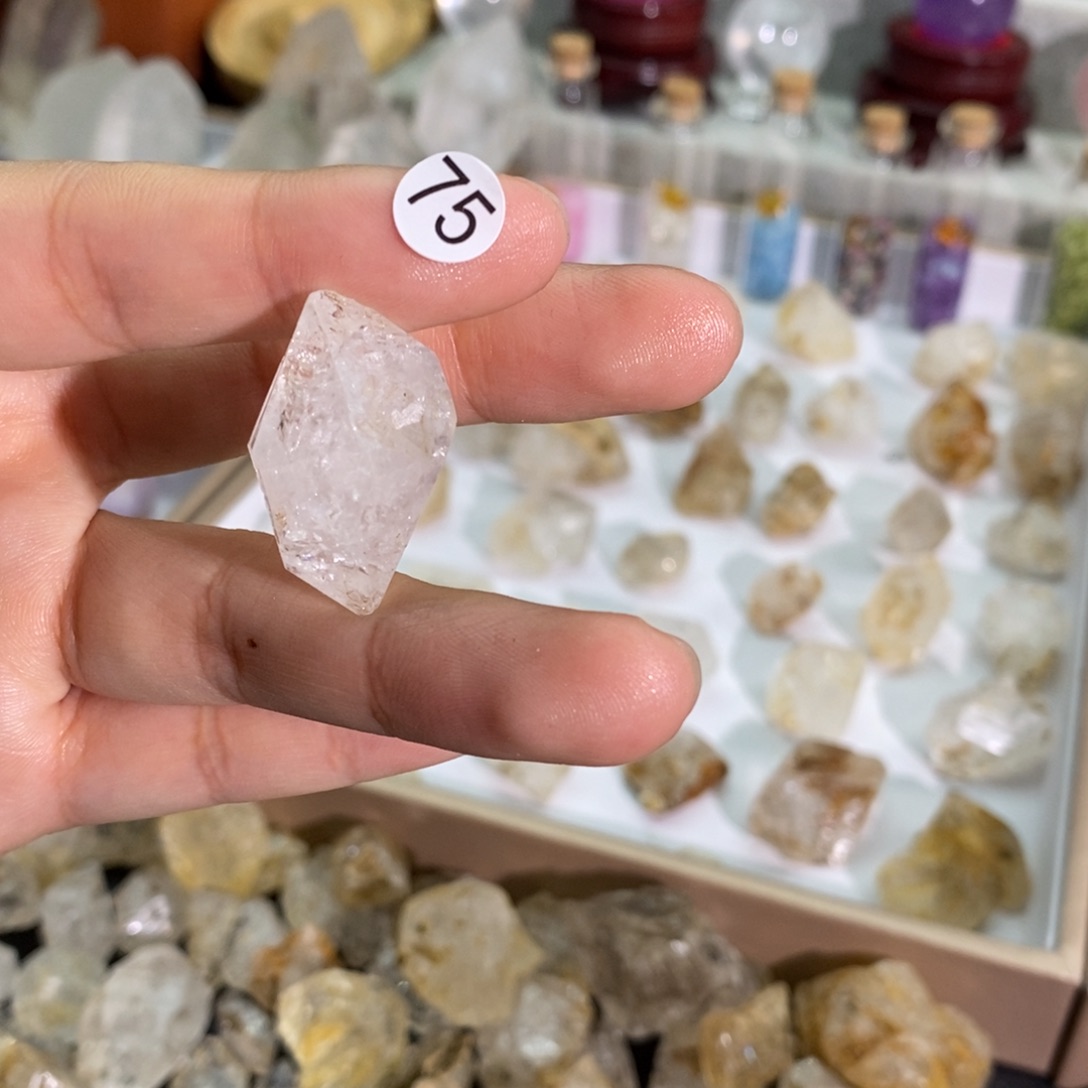 天***女珠宝半成品未镶嵌水晶