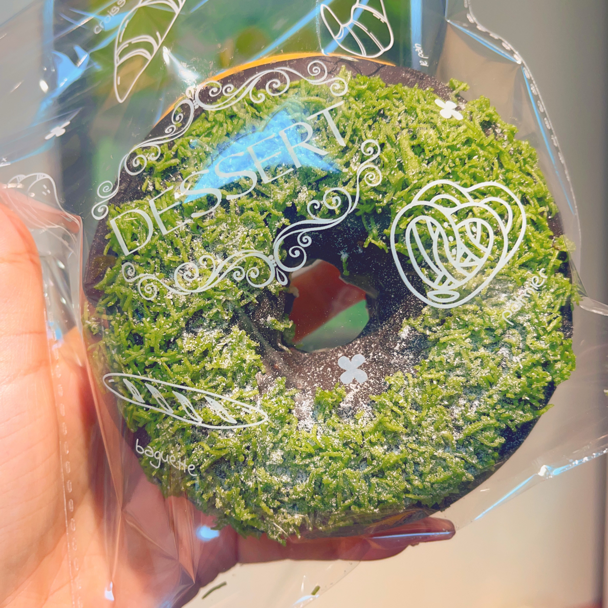 进口巧克力迪拜甜甜圈面包夹心