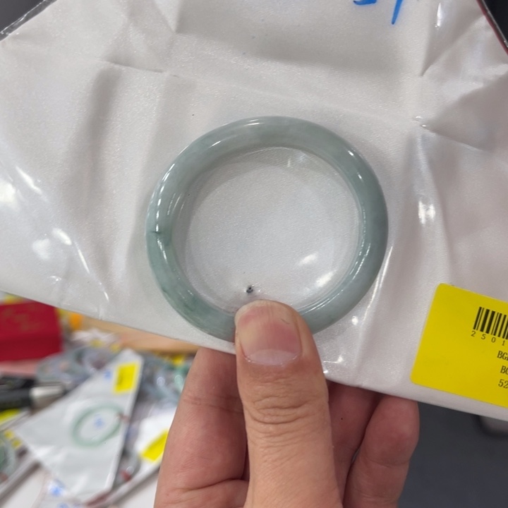 翡翠手镯未镶嵌纯天然缅甸翡翠手镯A货