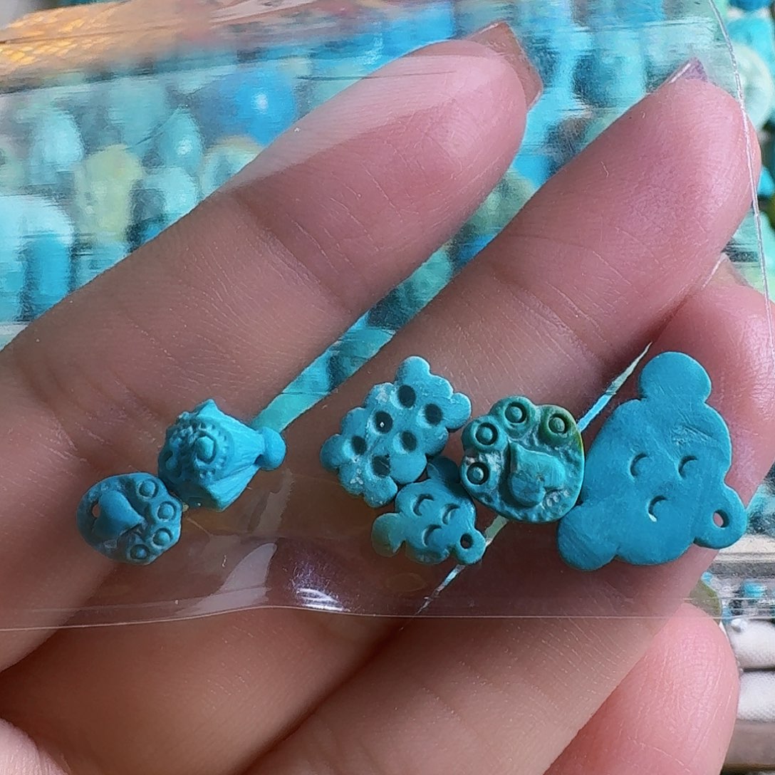 绿松石珠宝奇石未镶嵌