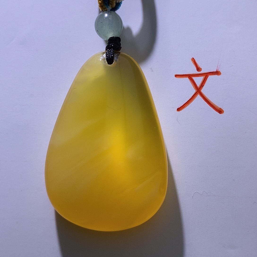 琥珀未镶嵌珠宝奇石105