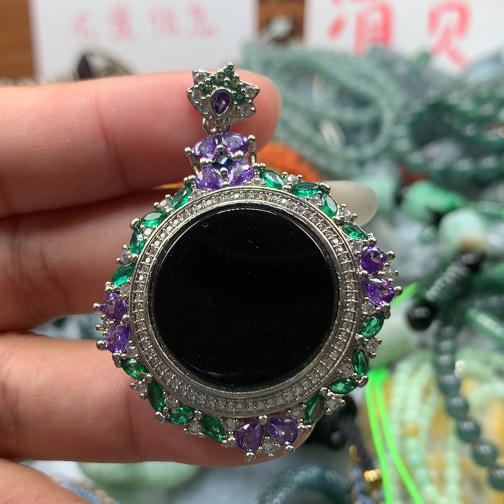 翡翠颈饰未镶嵌保真天然A货翡翠