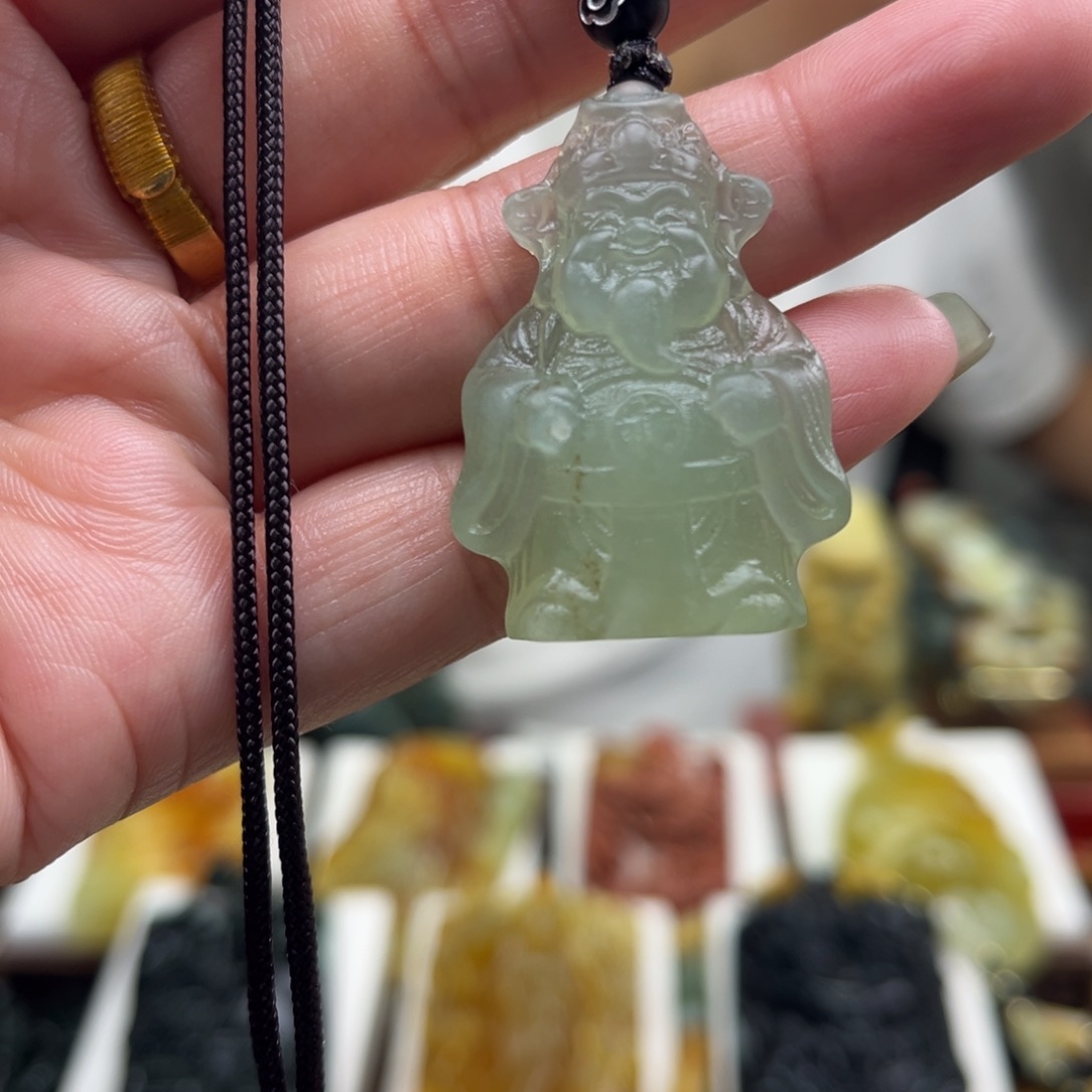 岫玉未镶嵌挂件挂件