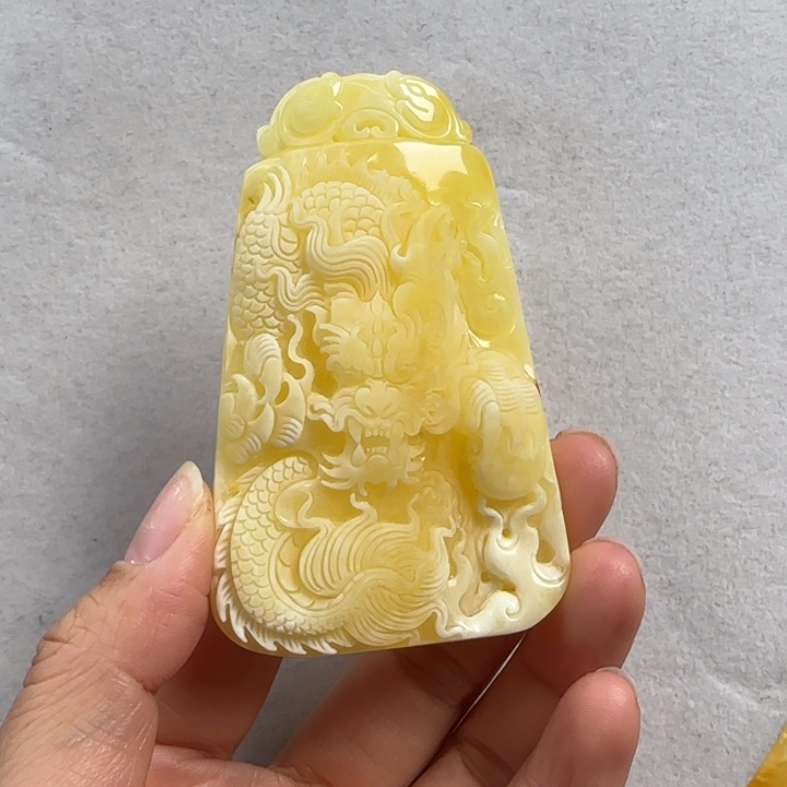 蜜蜡珠宝奇石未镶嵌