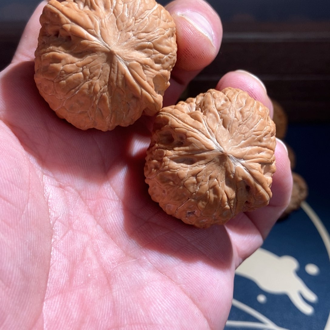 文玩核桃把件铁锤