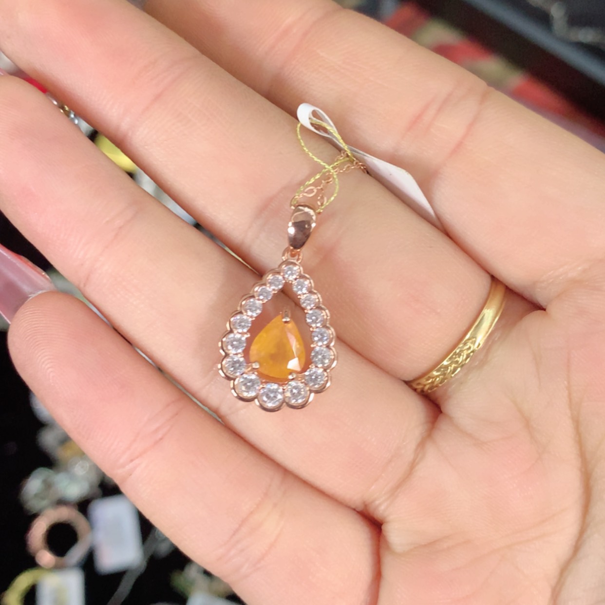 【闪购商品】瓷片楚楚中古满50包邮