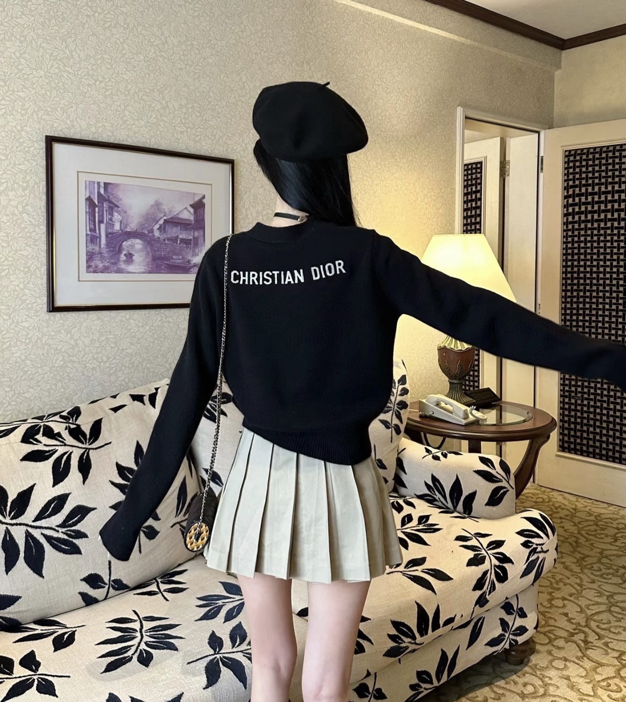 95新 DIOR/迪奥 bb2708 山羊绒 后背标语logo毛衣 38码