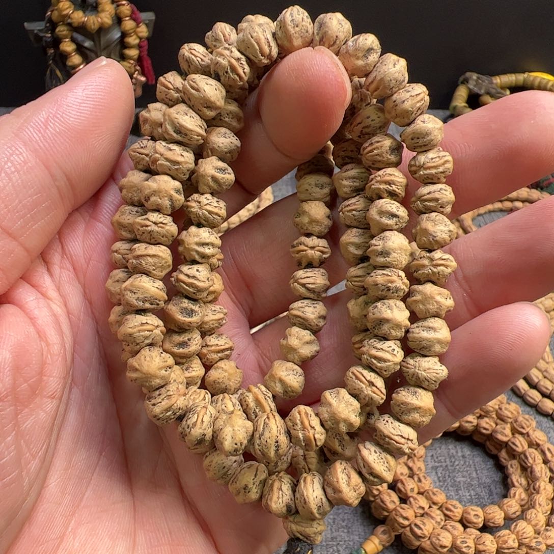 柏香籽/百香籽吊坠