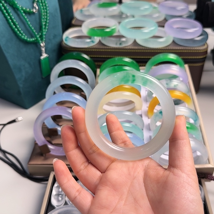 ～***@非金属闪购032手镯