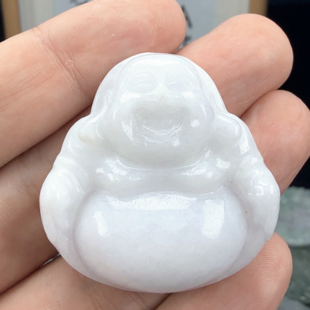 翡翠挂件未镶嵌翡翠