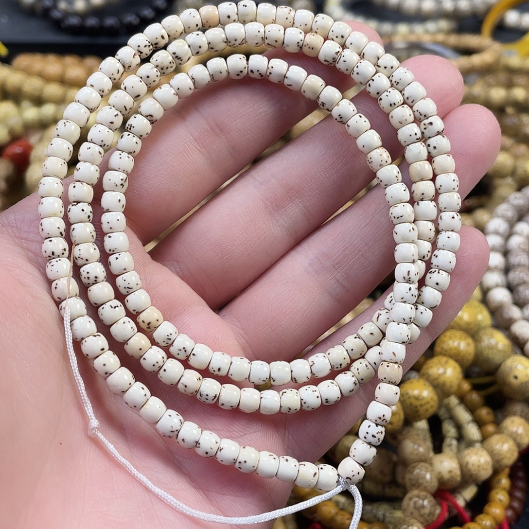 吊坠星月菩提原生态半臂留白氧化处理