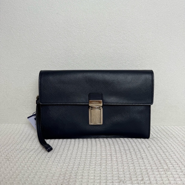 95新 Prada/普拉达 5479/时尚经典藏蓝色全皮手拿包