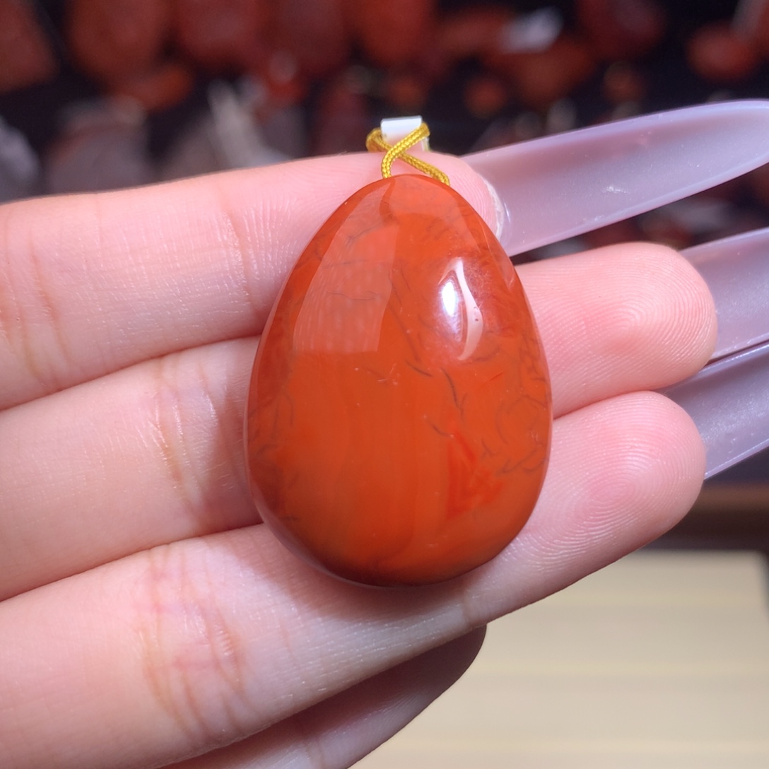 南红玛瑙未镶嵌珠宝半成品水滴吊坠2