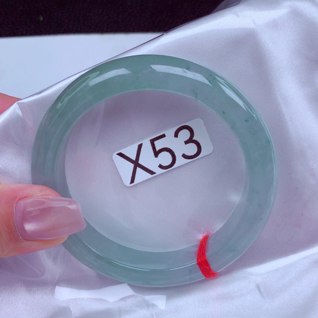 翡翠未镶嵌手镯手镯