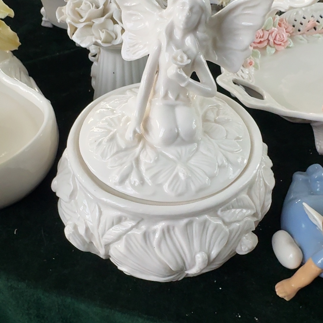 快***树微瑕精灵人物炖盅