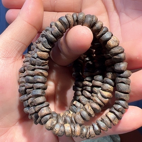 沉香手串流油王虫漏0.8多样性发货1条