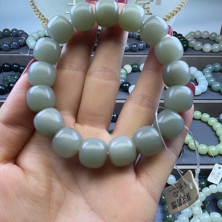 和田玉未镶嵌手链