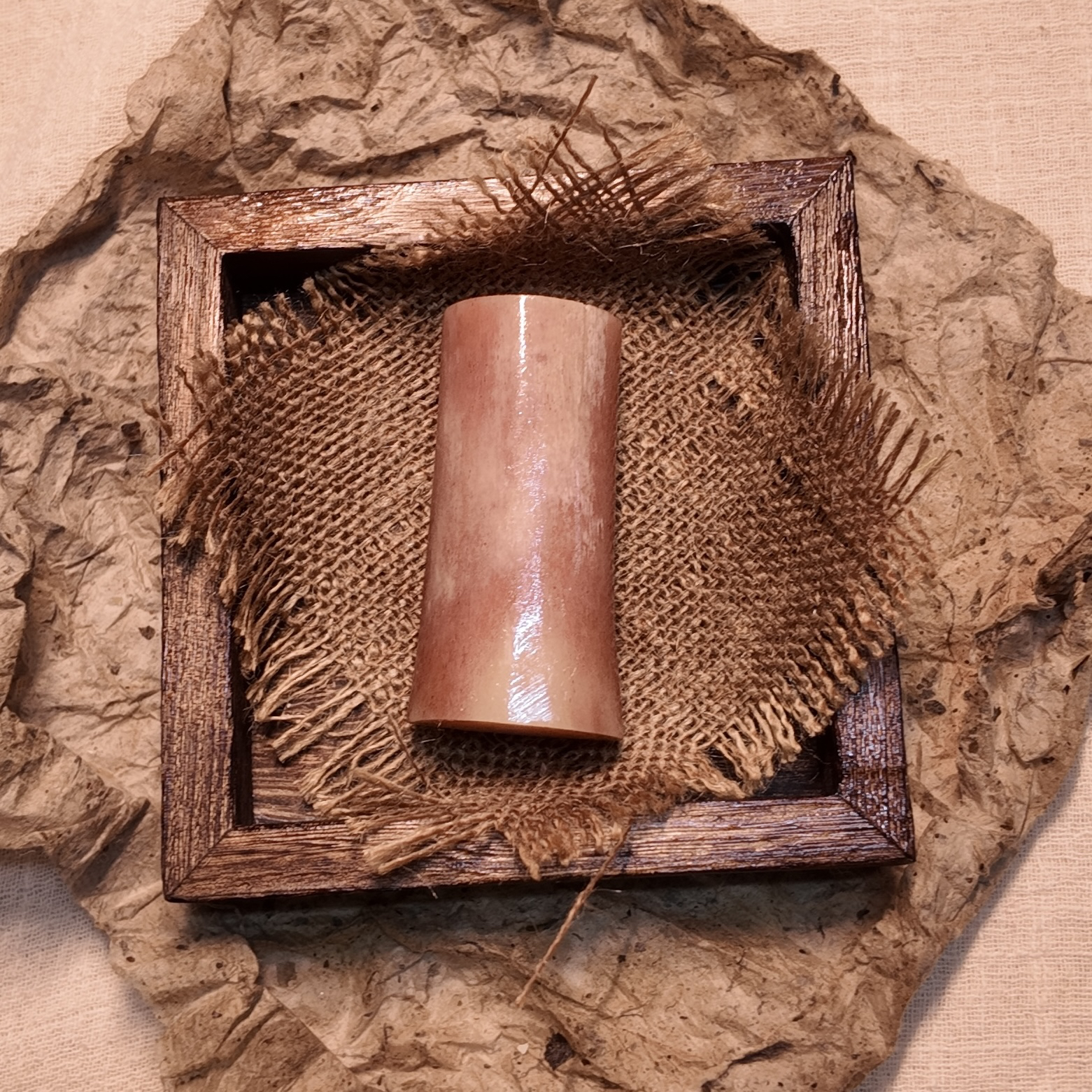 骆驼骨手把件含骨髓款