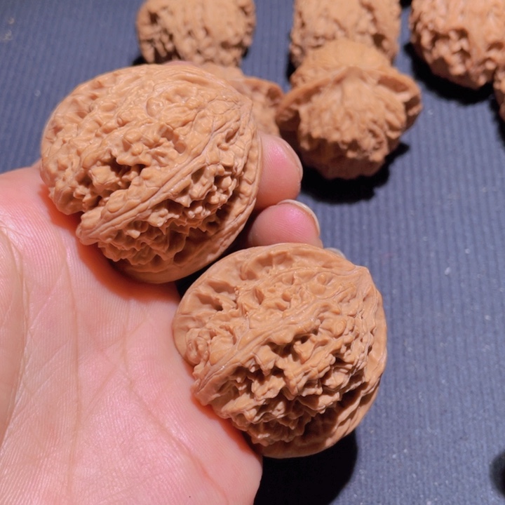 文玩核桃吊坠太行龙脊