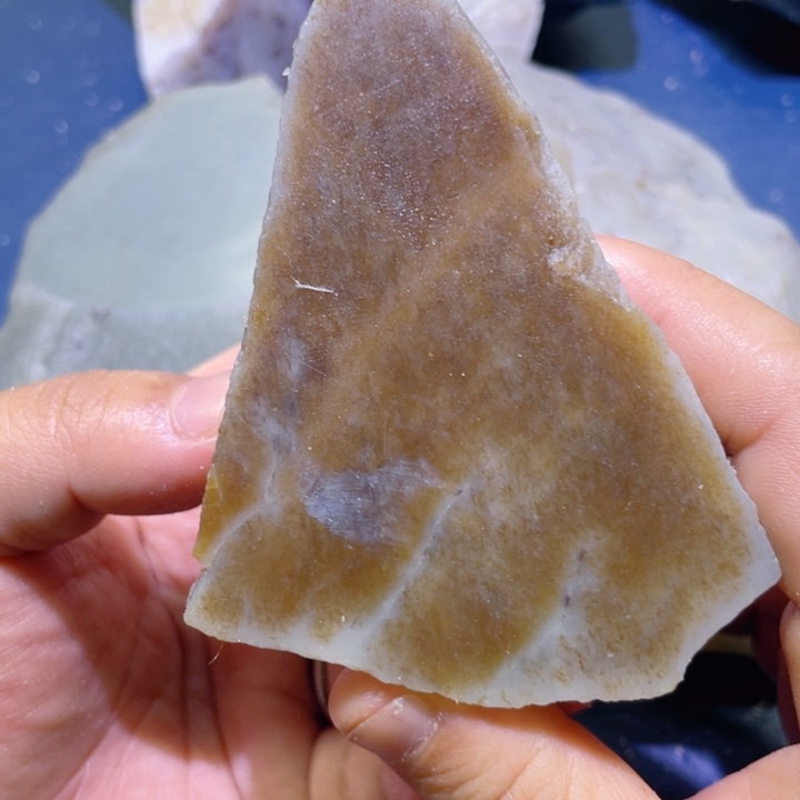 和田玉未镶嵌珠宝半成品