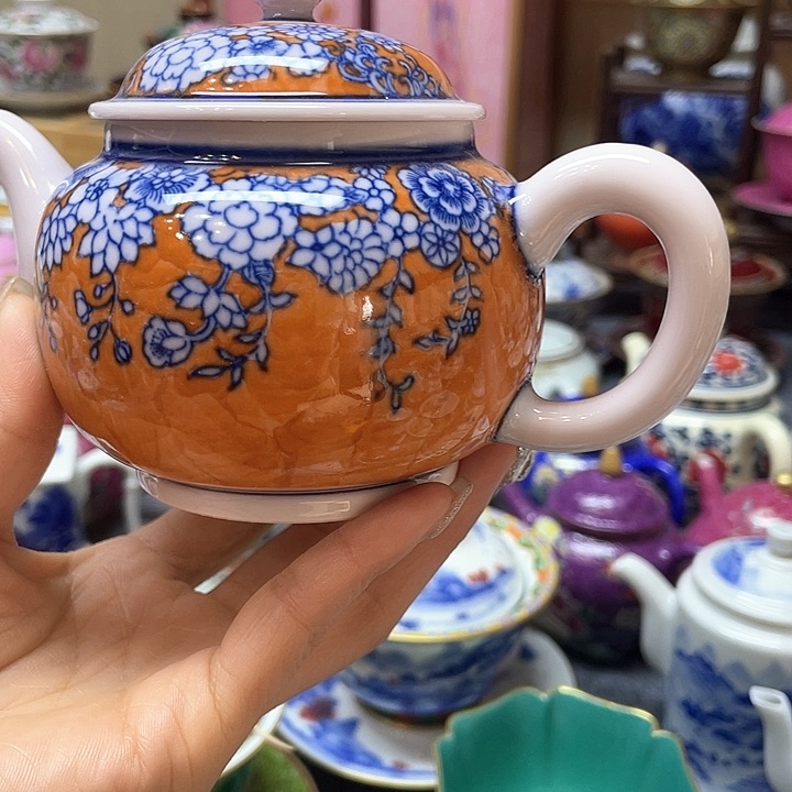 景德镇陶瓷博物有限公司副会长