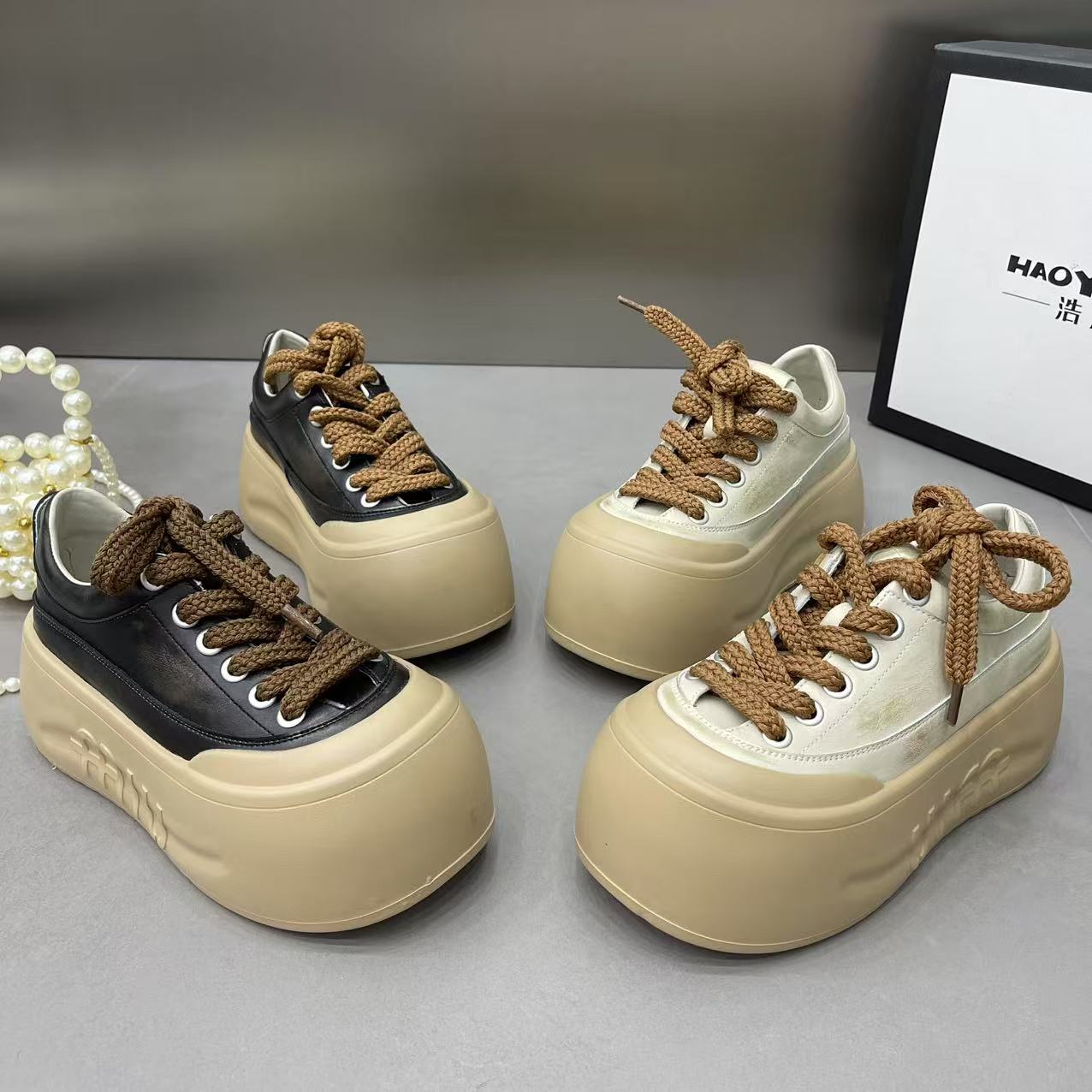 2025秋季新款系带潮流气质板鞋女鞋厚底增高休闲运动鞋百搭小白鞋