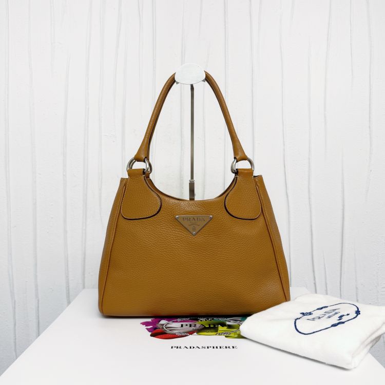 95新/普拉达/C6841583569/[251112SWB]