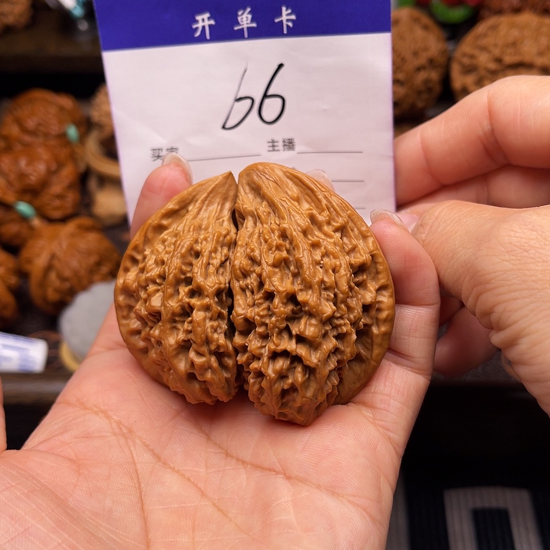 桃核吊坠官帽半壁