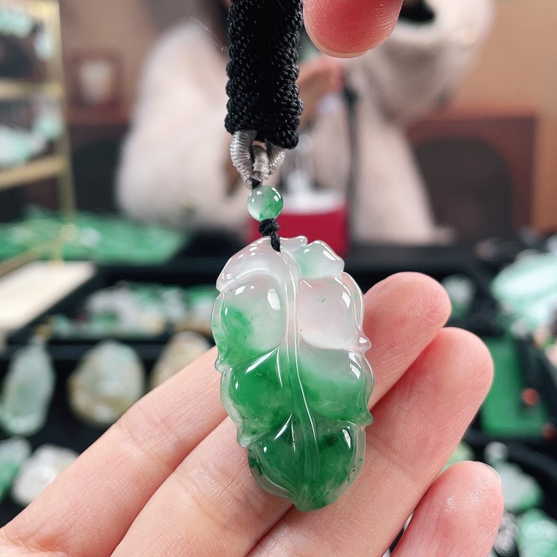 石英质玉未镶嵌吊坠(不含链)