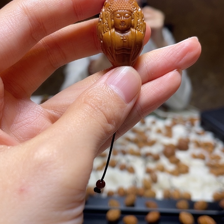 橄榄核手串/手链大日如来