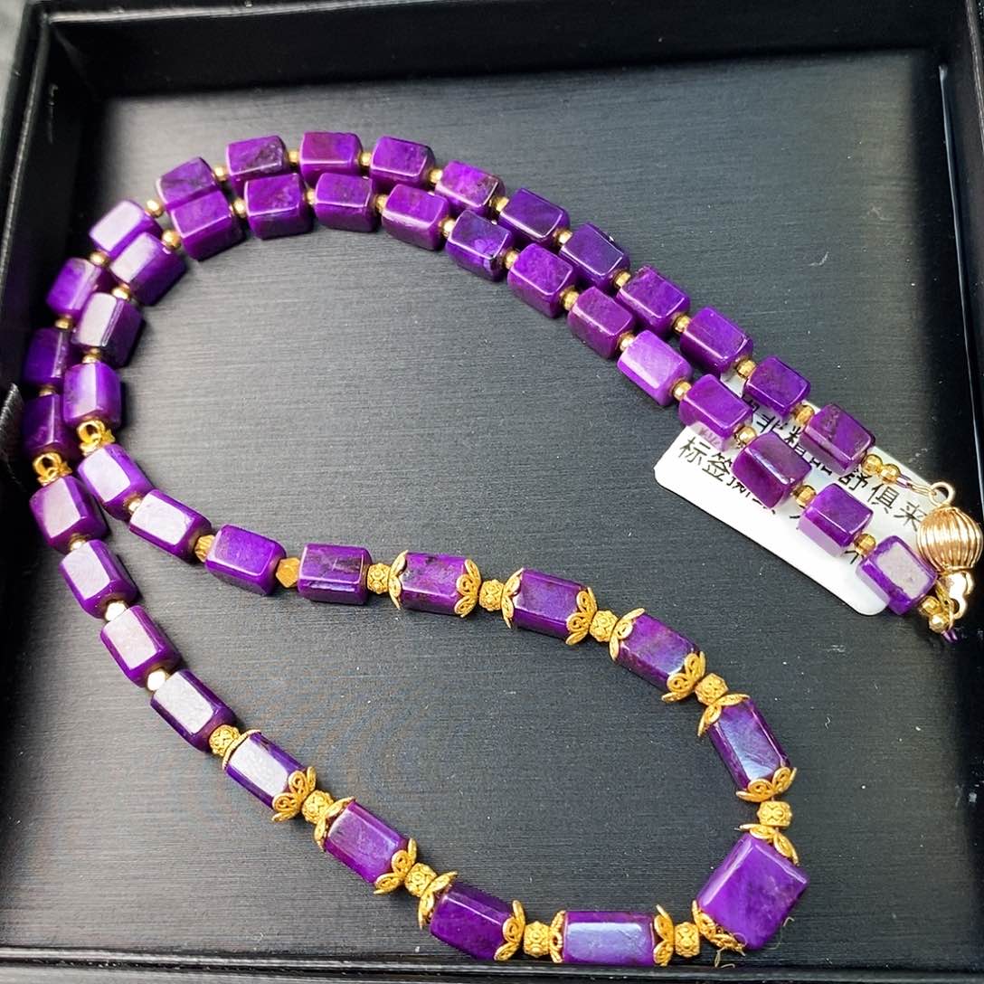 苏纪石（舒俱来）项链18K金镶嵌