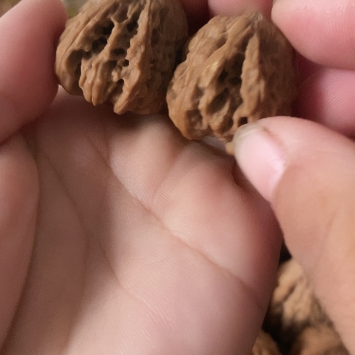 &***&吊坠文玩核桃老树南疆石手捻