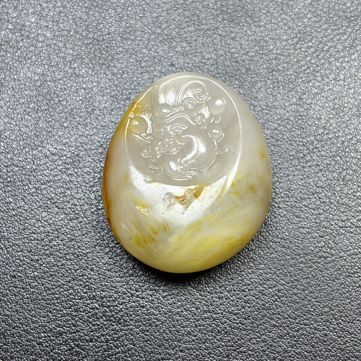 和田玉冰润小财神吊坠项链