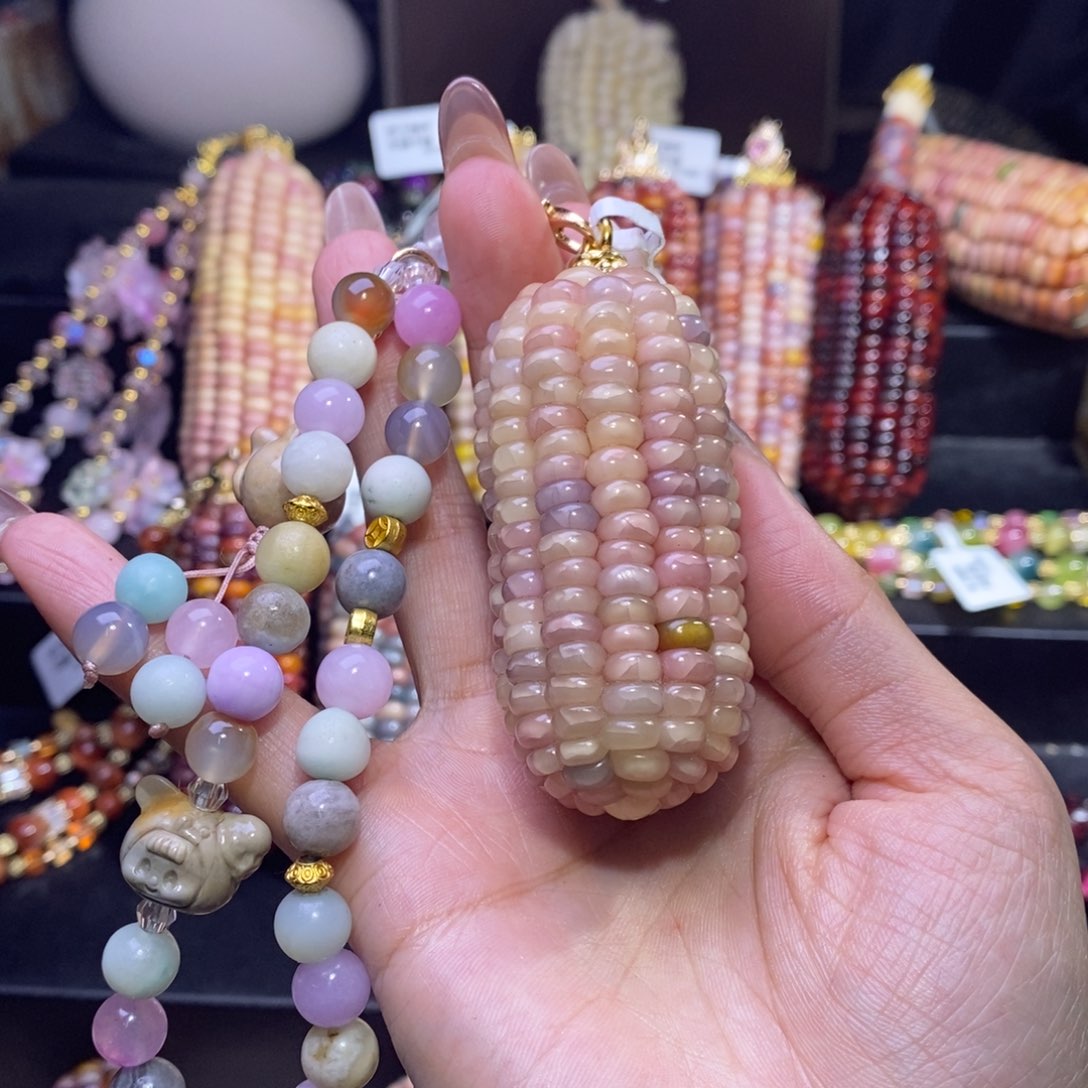 玉L**y文玩玉米 粉嘟嘟