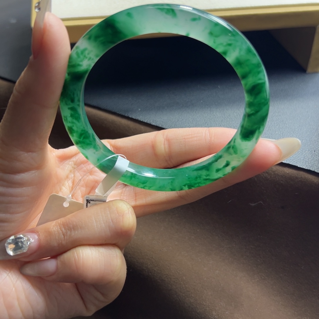 石英质玉手镯未镶嵌58.59