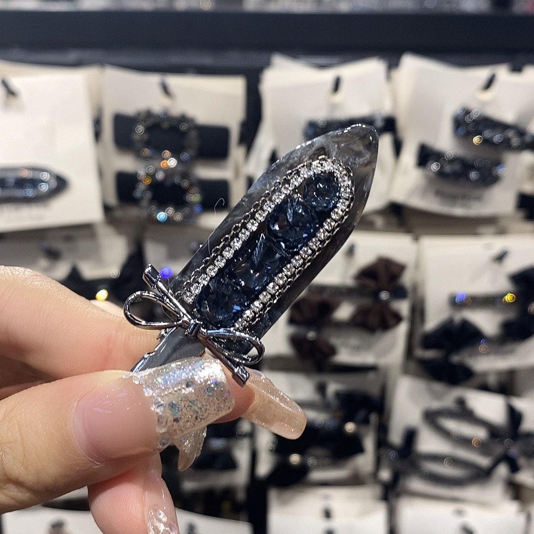 布艺铁合金无痕夹