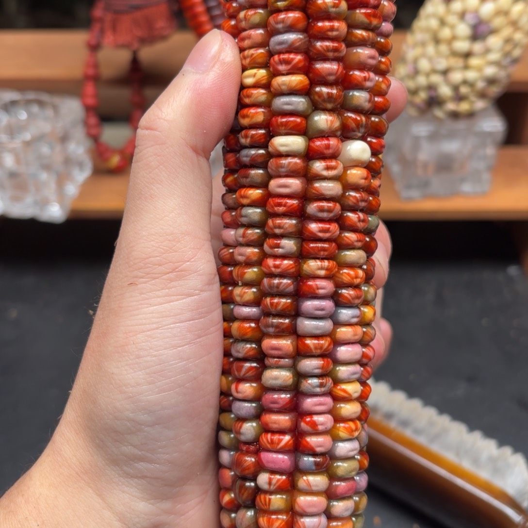 巧****七彩宝石文玩玉米