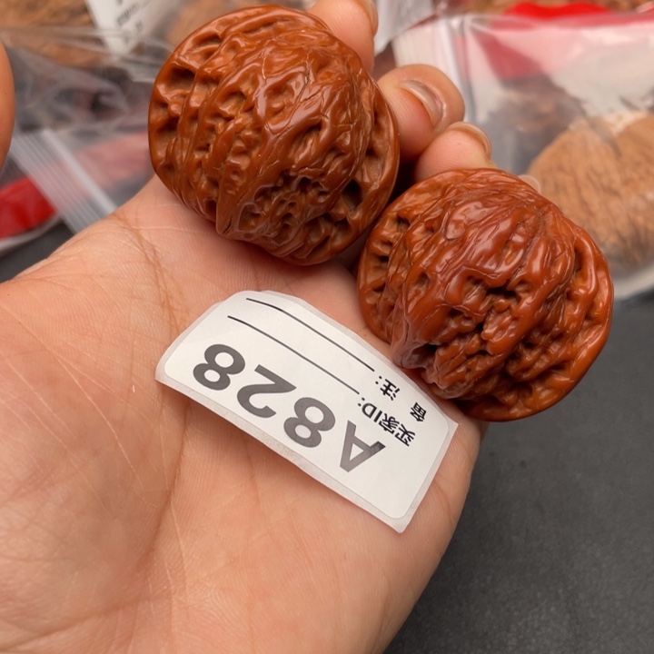 文玩核桃吊坠核桃