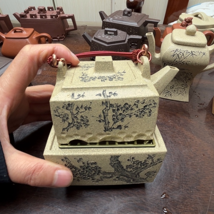 茶壶紫砂J****界芝麻段111