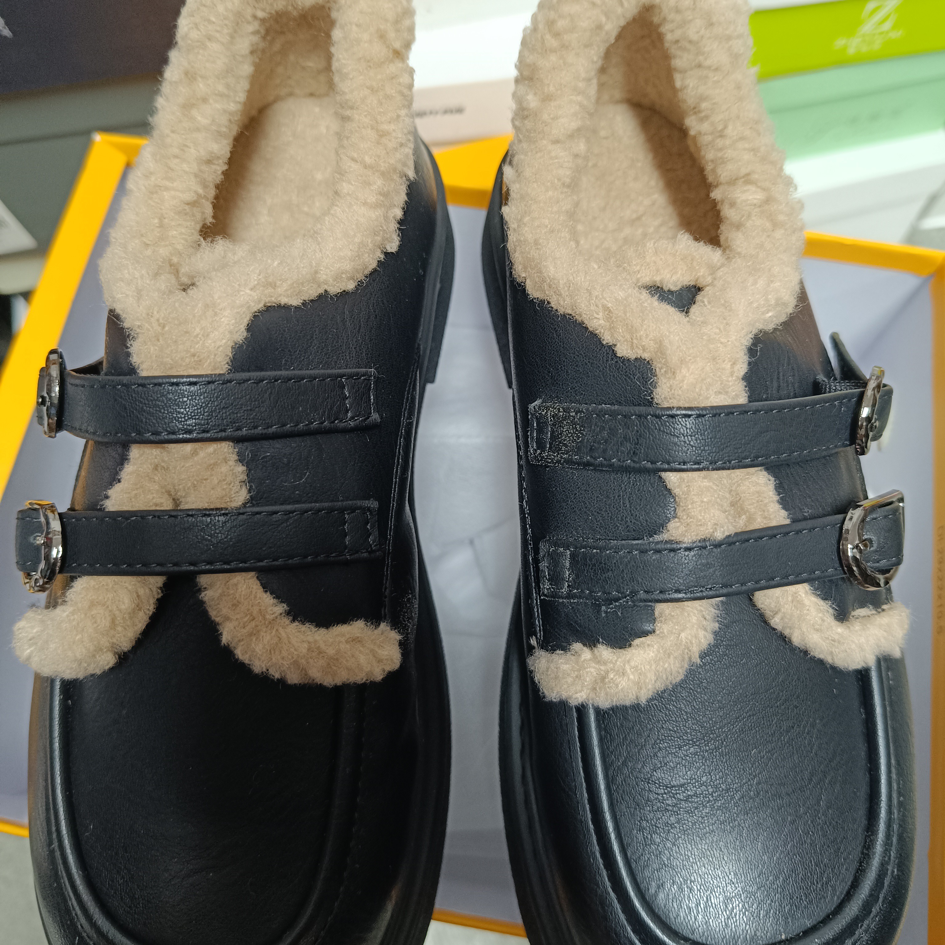 黑色乐福鞋厚底中跟厚款冬季皮鞋保暖小皮鞋加绒