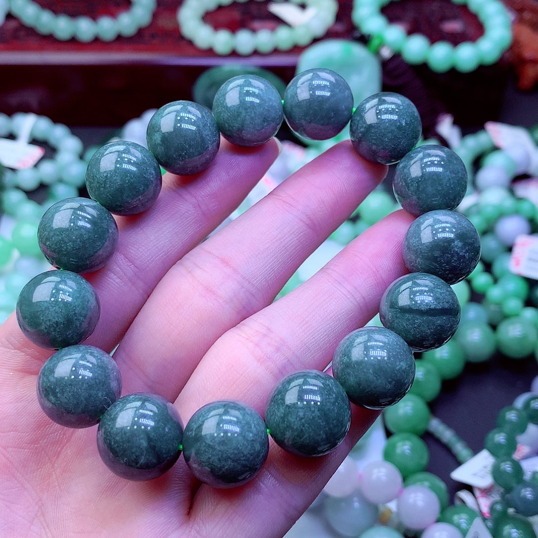 翡翠未镶嵌毛衣链