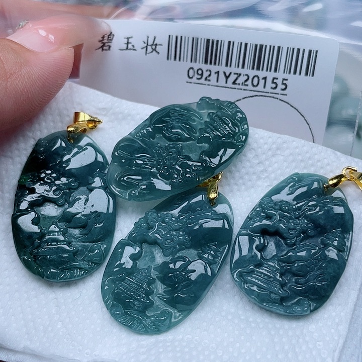 吊坠(不含链)未镶嵌翡翠