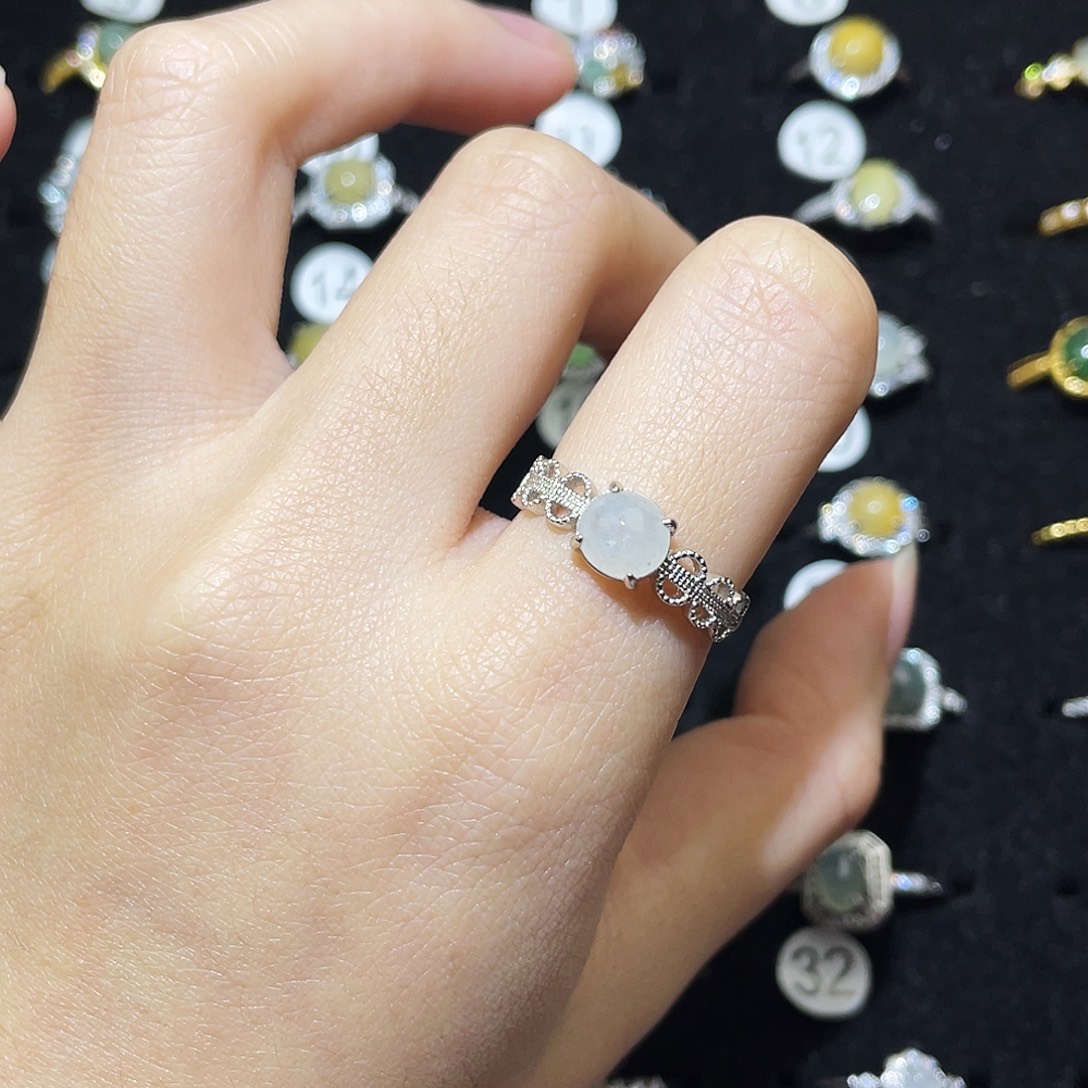 翡翠未镶嵌戒指戒指