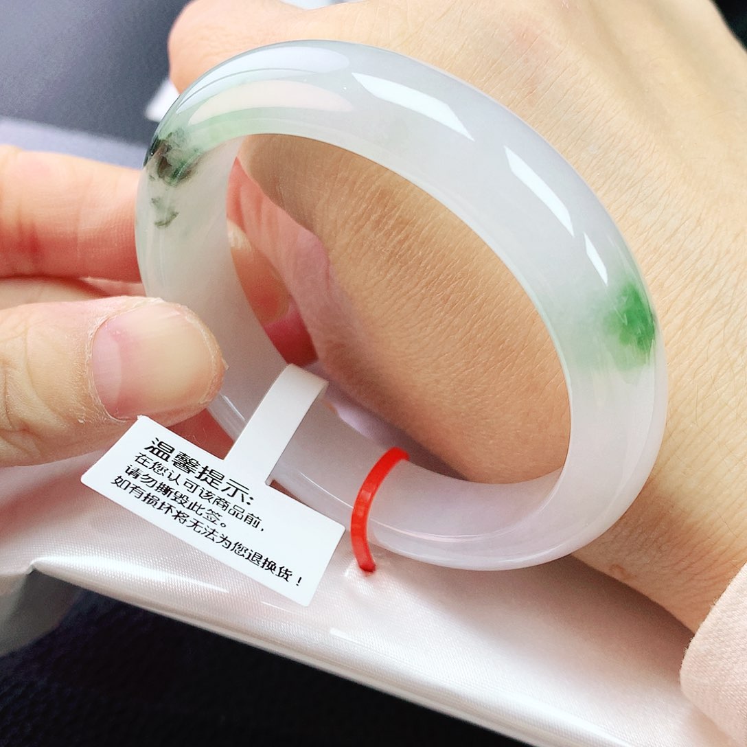 未镶嵌手镯翡翠51贵妃