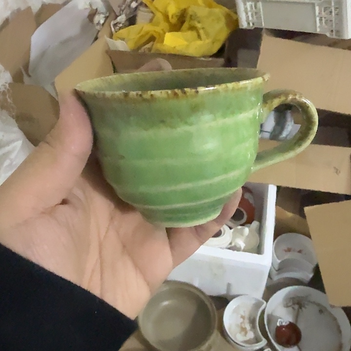 小***子茶盏陶瓷盘子啥都有