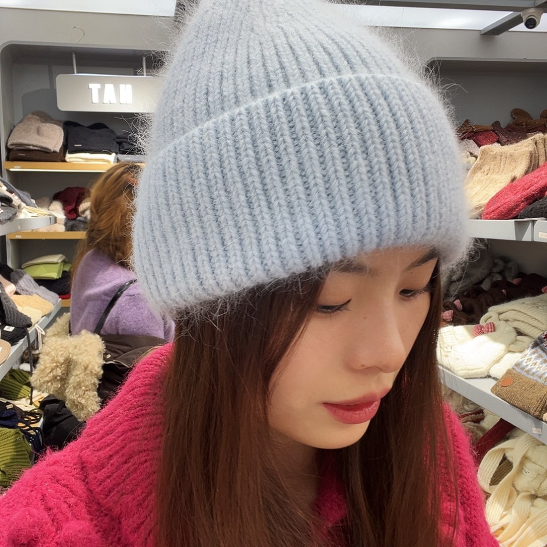 皮质非金属蓝色兔毛针织